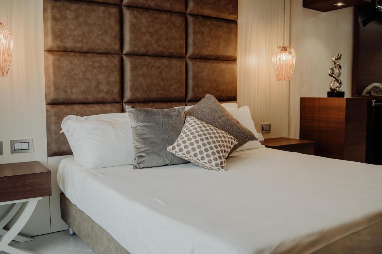 Hotel Niagara Катандзаро Екстер'єр фото