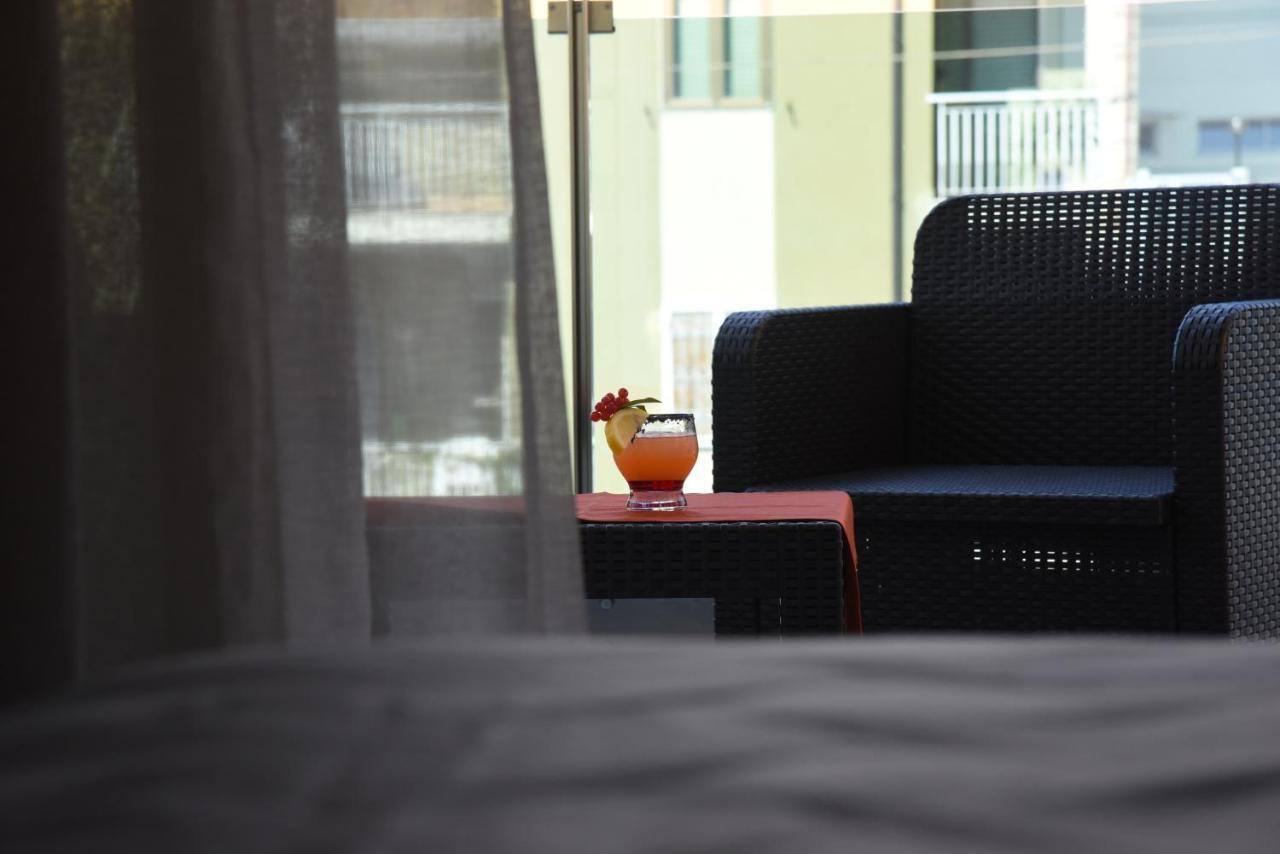 Hotel Niagara Катандзаро Екстер'єр фото
