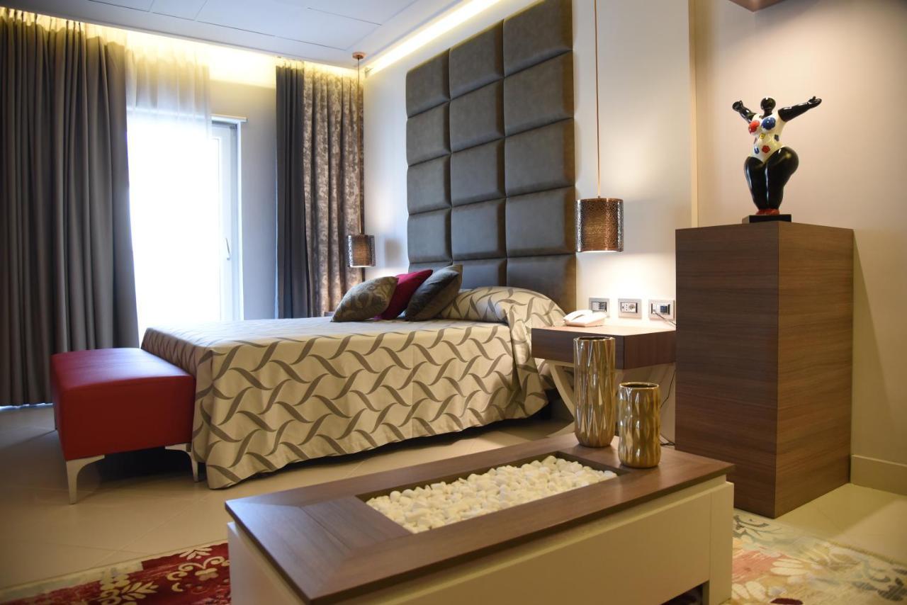 Hotel Niagara Катандзаро Екстер'єр фото