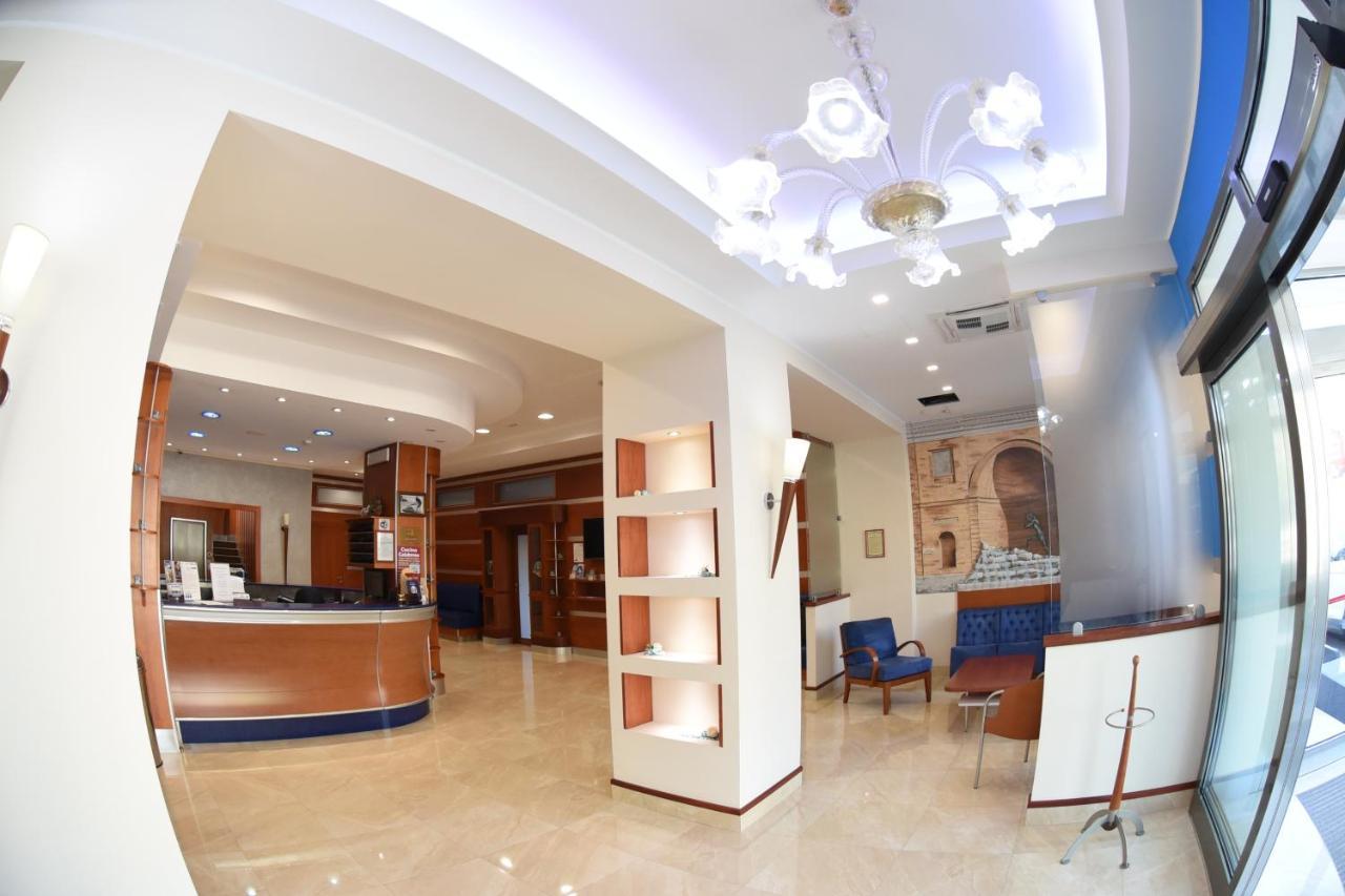 Hotel Niagara Катандзаро Екстер'єр фото