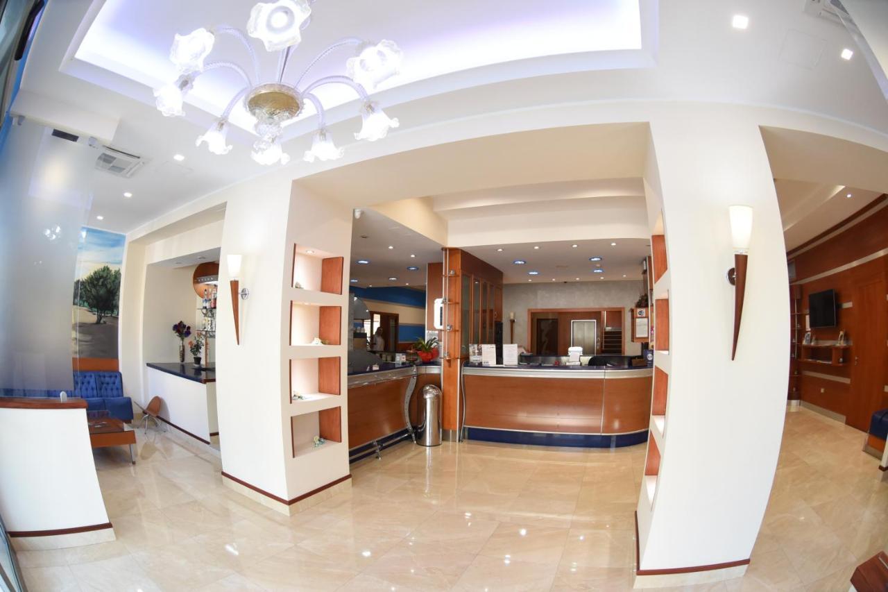 Hotel Niagara Катандзаро Екстер'єр фото