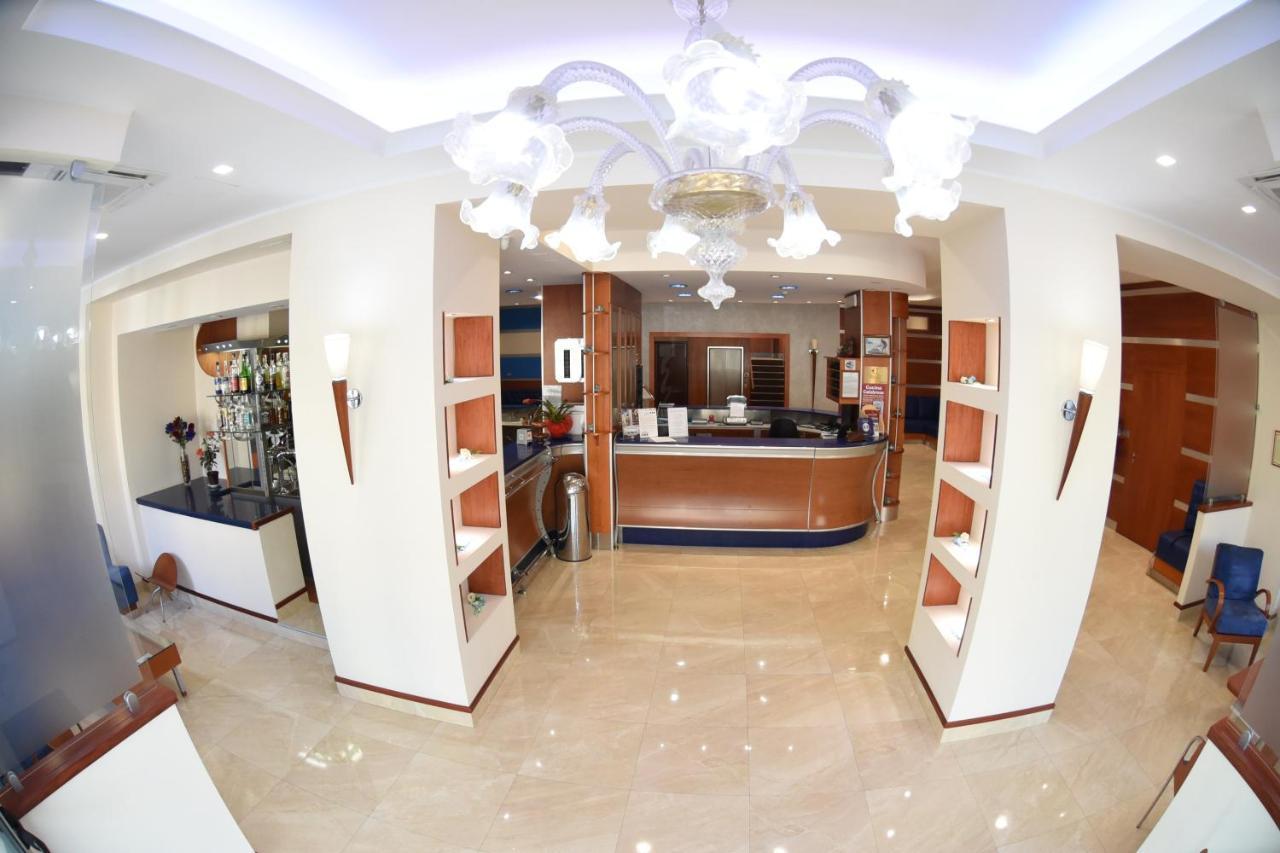 Hotel Niagara Катандзаро Екстер'єр фото